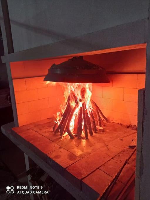 Villa Kuca Za Odmor Eni **** à Šibenik Extérieur photo